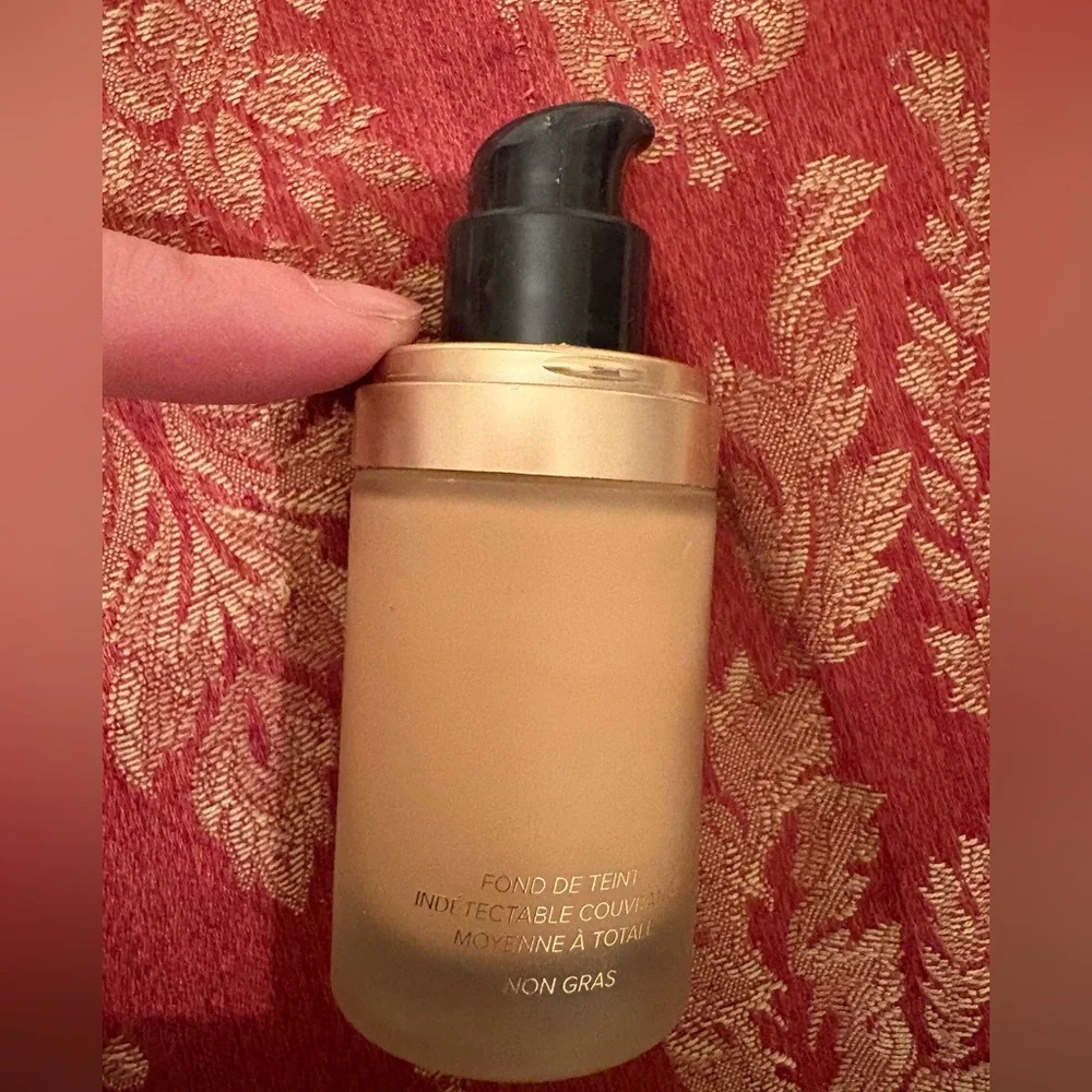 Two Faced Born This Way foundation Vanilla - Picture 3 of 5